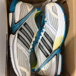 Men Adidas Adizero Tempo 4 athletic sneaker in white , green and blue